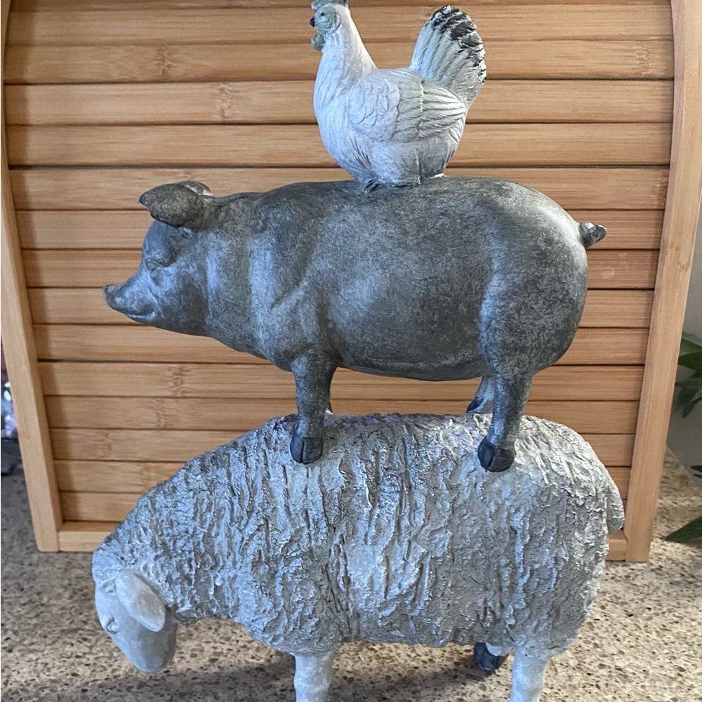 Deco 79 Poly Farm Animal Stack Sculpture - Gray and White